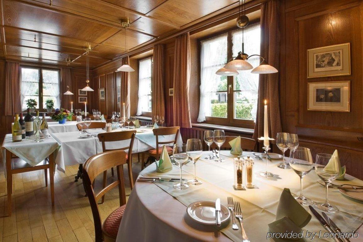 Hotel Gasthof Zum Ochsen Arlesheim Restoran fotoğraf